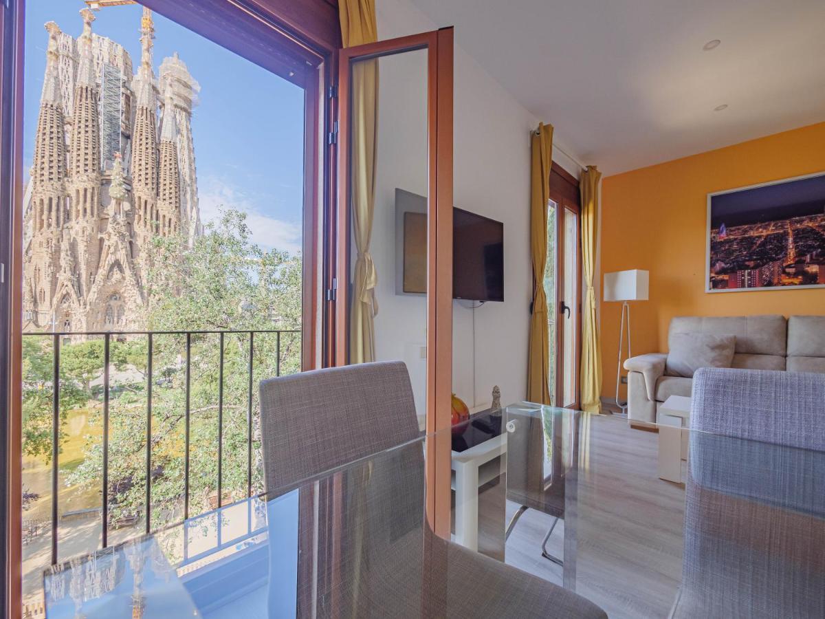 Absolute Sagrada Familia Daire Barselona Dış mekan fotoğraf